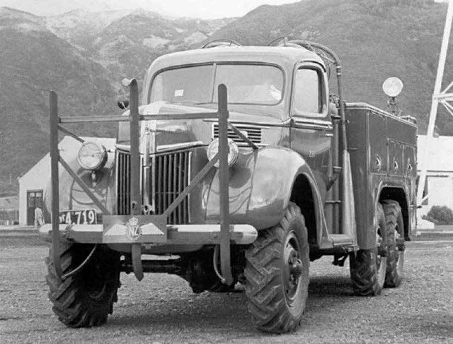  Marmon-Herrington Ford V8 Crash Tender 1941 года  (UK) (фото 1 из 2)